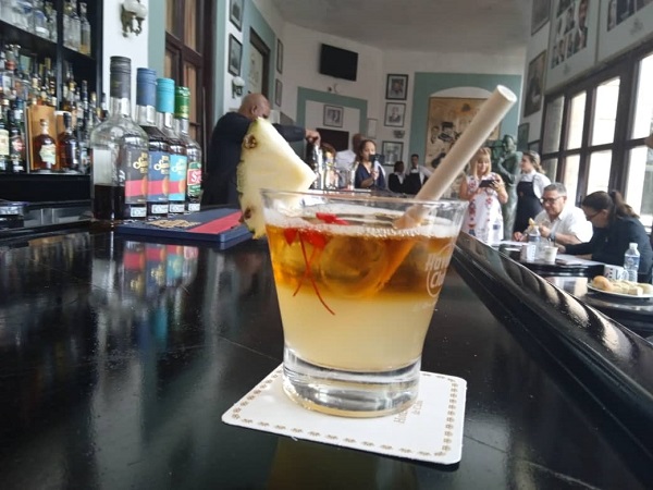 Coctel Coral para celebrar el cine en La Habana.